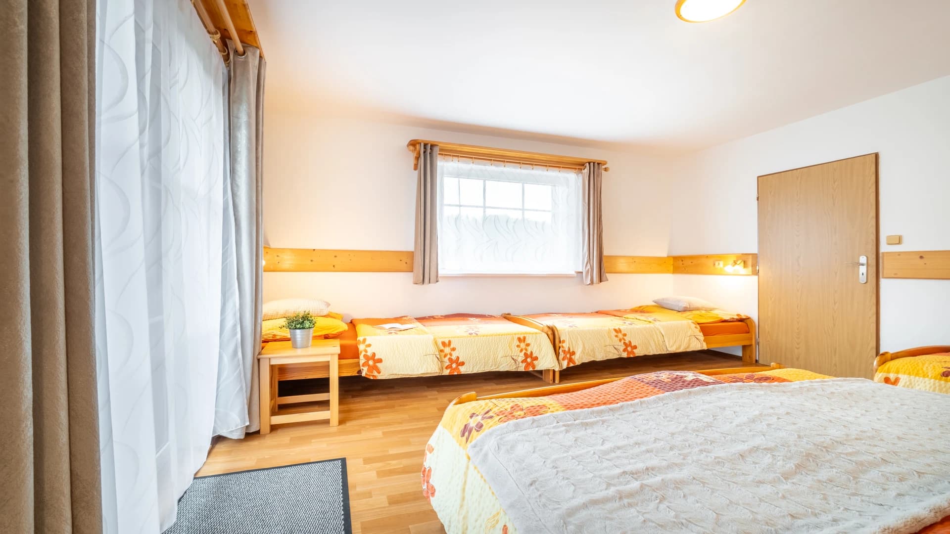 Apartment A2 (für bis zu 5 Personen)-1