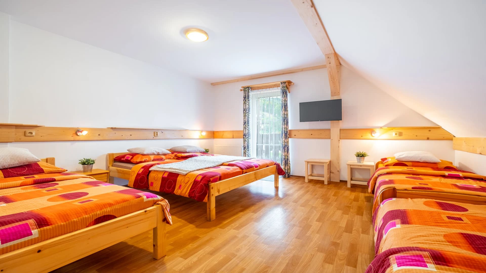Apartment A4 (für bis zu 5 Personen)-1